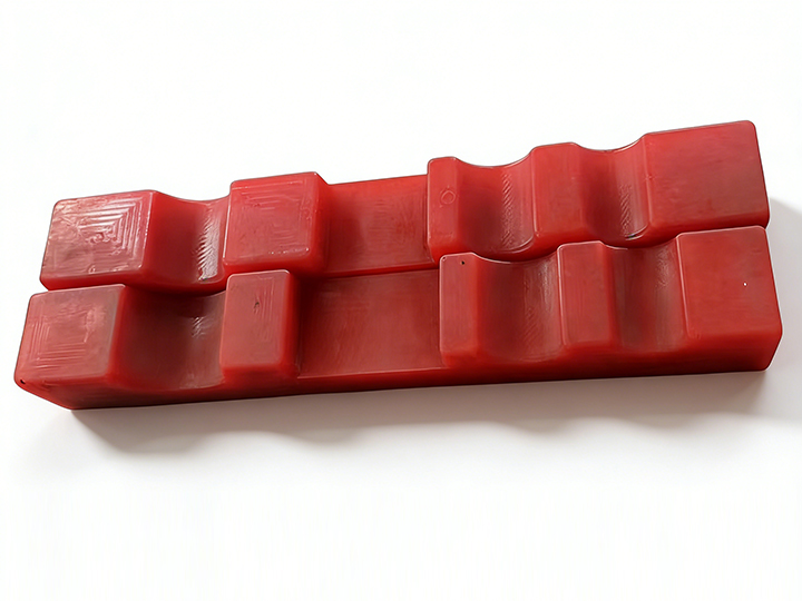 Puller for caterpillar machine